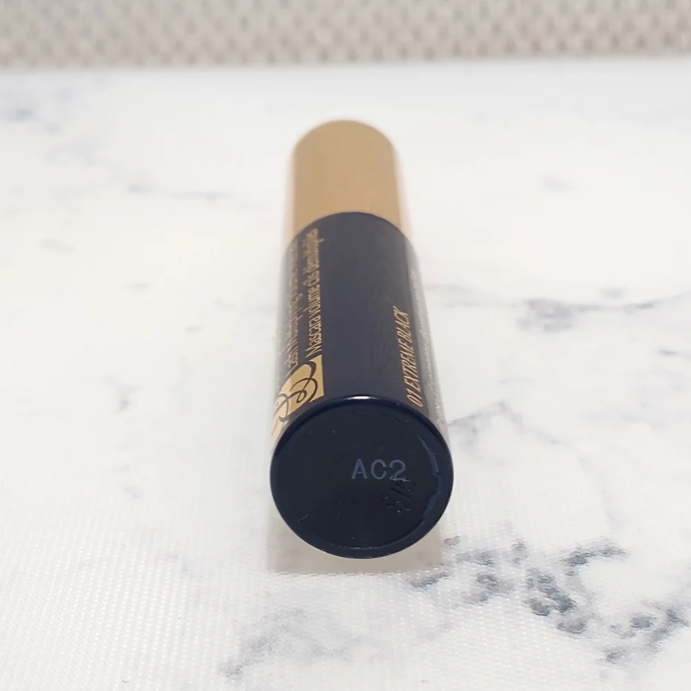 New Estee Lauder Extreme Lash Multiplying Volume Mascara Travel Size .1 Oz